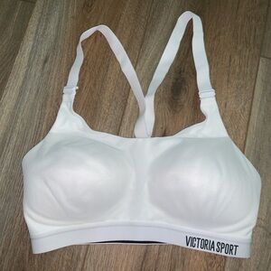 Victoria’s Secret Sport White Sports Bra